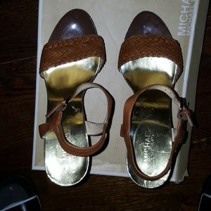 Michael by Michael Kors Juniper Quarter Strap Sand
